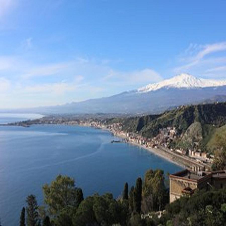 Holiday Maison Villa Arci Giardini-Naxos Buitenkant foto